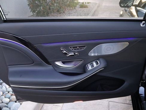 Used 2019 Mercedes-Benz Maybach S 560 4MATIC image 16