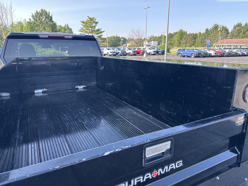 Used 2025 Chevrolet Silverado 3500 LT AWD/4WD image 8