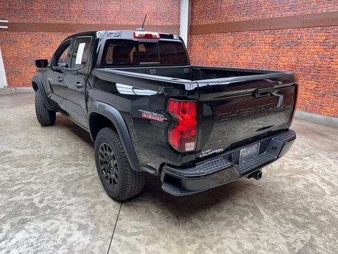 Used 2024 Chevrolet Colorado Trail Boss w/ Advanced Trailering Package AWD/4WD image 2