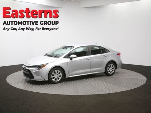 Used 2023 Toyota Corolla LE image 52