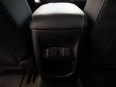Used 2018 GMC Canyon SLE w/ SLE Convenience Package AWD/4WD image 27