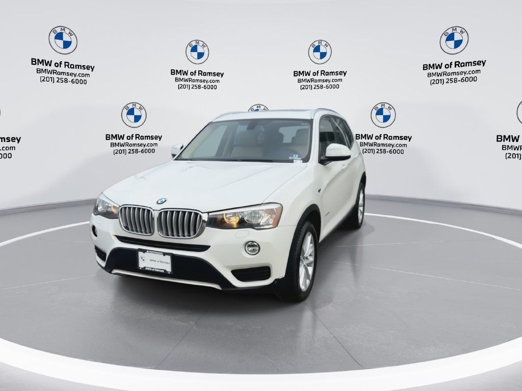 Used 2016 BMW X3 xDrive28i AWD/4WD image 4