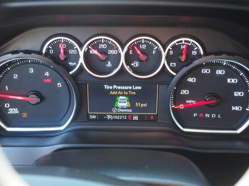 Used 2022 Chevrolet Silverado 2500 Custom w/ Custom Value Package image 27