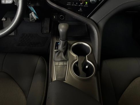 Used 2024 Toyota Camry LE image 14