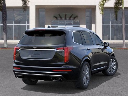 New 2025 Cadillac XT6 Premium Luxury image 4