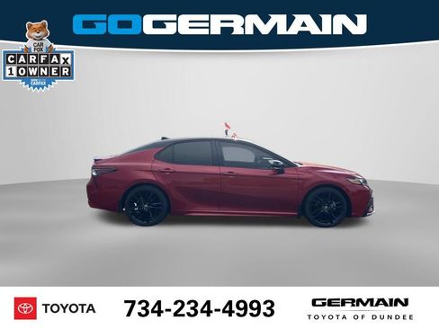 Used 2022 Toyota Camry XSE w/ Navigation Package AWD/4WD image 6