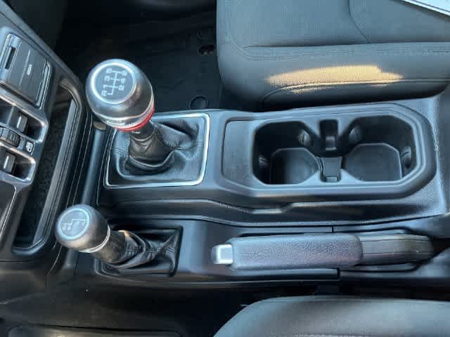 Used 2020 Jeep Gladiator Sport w/ Quick Order Package 23S AWD/4WD image 24