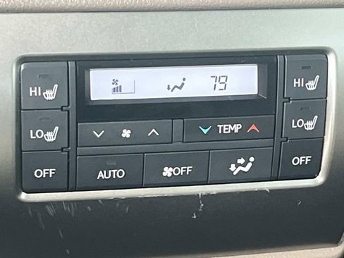 Used 2023 Lexus GX 460 Premium AWD/4WD image 19
