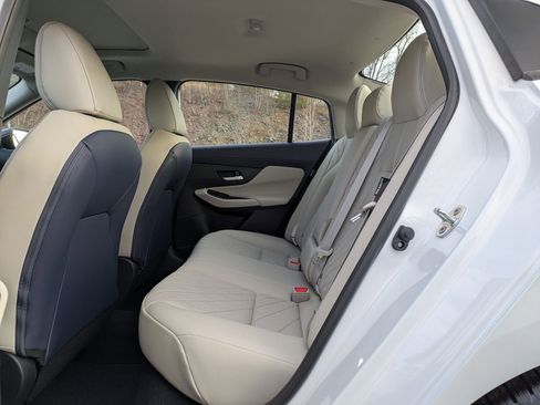 New 2026 Nissan Sentra SL w/ Floor Mat Package FWD image 9