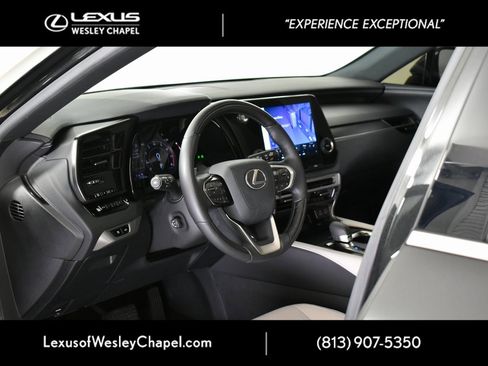 Used 2023 Lexus RX 350 Premium image 22