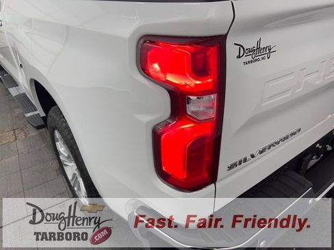 New 2025 Chevrolet Silverado 1500 LTZ w/ LTZ Premium Package image 16