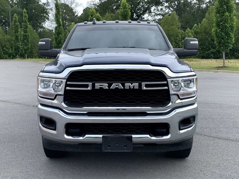 Used 2024 RAM 2500 Tradesman w/ Chrome Appearance Group AWD/4WD image 2