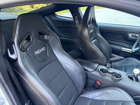 Used 2022 Ford Mustang Mach 1 w/ Mach 1 Handling Package RWD image 22
