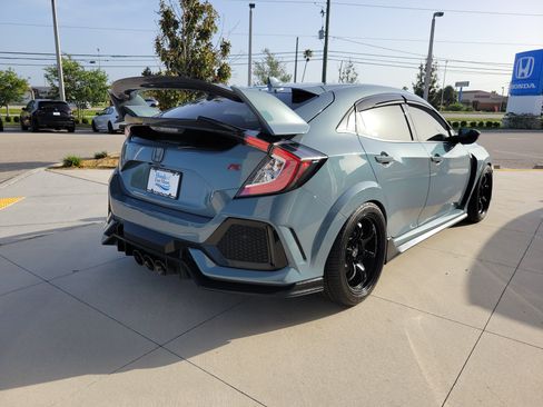 Used 2019 Honda Civic Type R image 6
