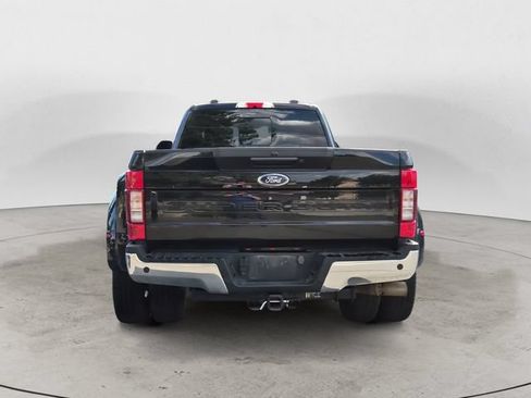 Used 2022 Ford F350 Lariat w/ Lariat Ultimate Package AWD/4WD image 6