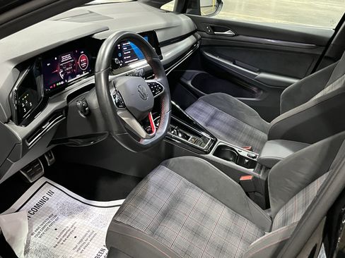 Used 2024 Volkswagen GTI S image 9