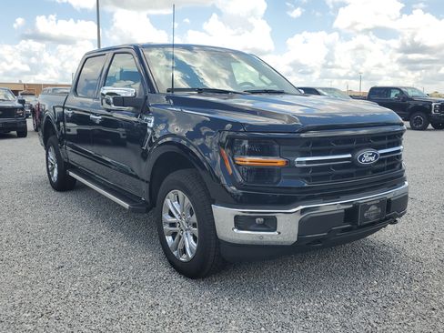 New 2025 Ford F150 XLT w/ Equipment Group 302A MID image 3