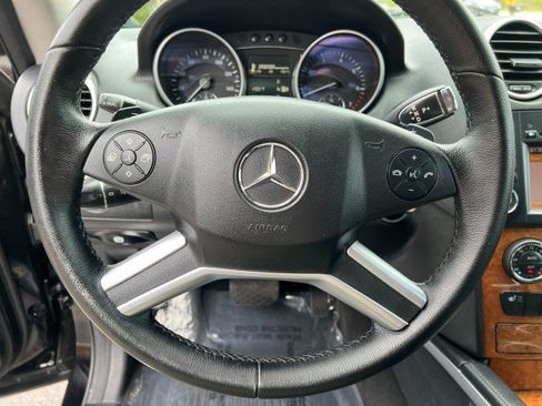 Used 2009 Mercedes-Benz ML 350 4MATIC image 23