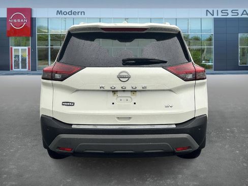 Certified 2023 Nissan Rogue SV w/ SV Premium B Package image 6