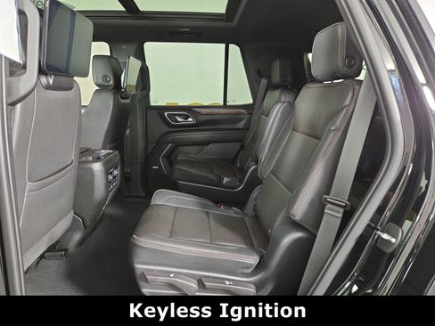 Certified 2023 Chevrolet Tahoe High Country w/ Advanced Technology Package AWD/4WD image 12
