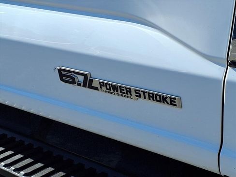 Used 2024 Ford F350 XLT image 11