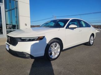 Used 2025 Honda Accord LX video 1