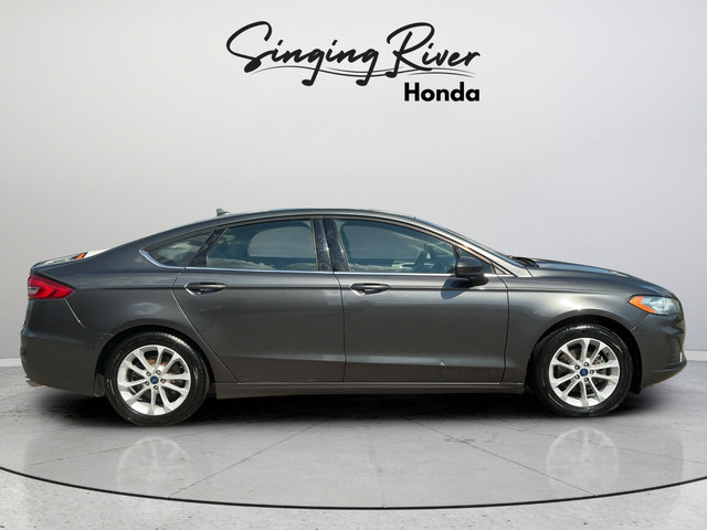 Used 2020 Ford Fusion SE FWD image 8