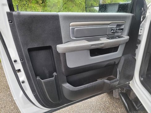 Used 2017 RAM 5500 Tradesman w/ Payload Upgrade Package image 44