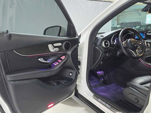 Certified 2020 Mercedes-Benz GLC 300 4MATIC image 19
