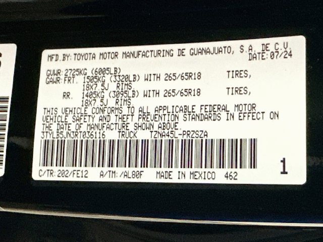 Used 2024 Toyota Tacoma TRD Sport AWD/4WD image 25