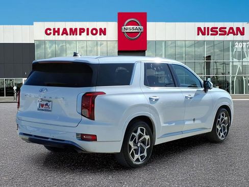 Used 2022 Hyundai Palisade Calligraphy image 7