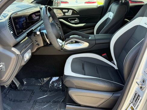 Used 2024 Mercedes-Benz GLE 63 AMG S image 26