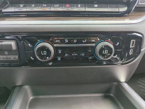 Used 2025 Chevrolet Silverado 3500 LT w/ All Star Edition image 11