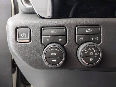 New 2026 Chevrolet Silverado 1500 RST AWD/4WD image 23
