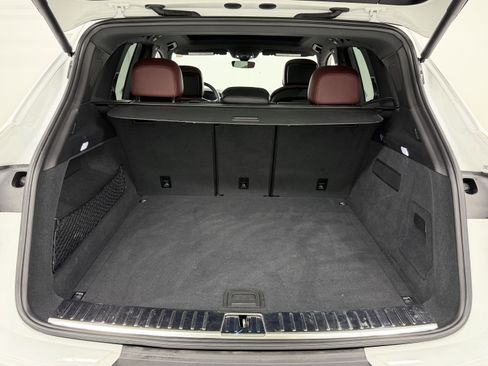 Certified 2024 Porsche Cayenne S image 57
