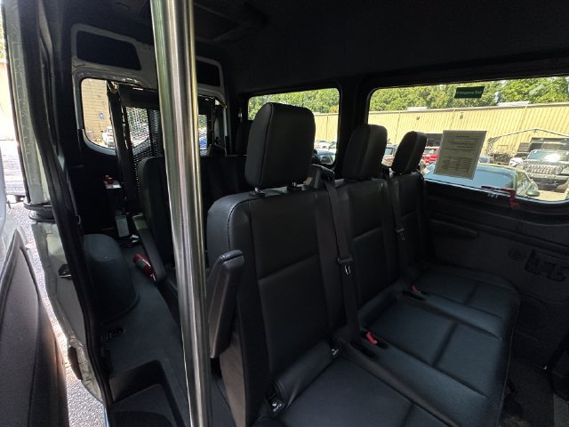 Used 2021 Mercedes-Benz Sprinter 2500 image 41