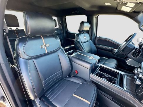 Used 2024 Ford F350 Platinum image 29