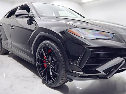 Used 2024 Lamborghini Urus S image 19