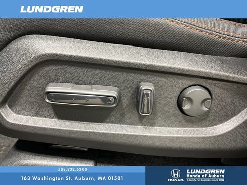 New 2026 Honda Pilot Sport image 16