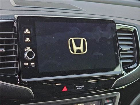 New 2026 Honda Ridgeline Black Edition image 12