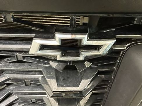 Used 2022 Chevrolet Colorado ZR2 AWD/4WD image 8