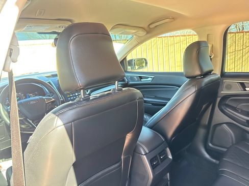 Used 2024 Ford Edge Titanium AWD/4WD image 21