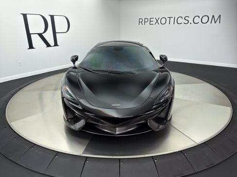 Used 2016 McLaren 570S Coupe RWD image 5