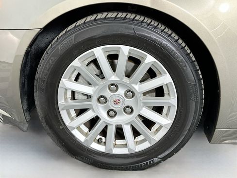 Used 2010 Cadillac CTS Luxury image 31