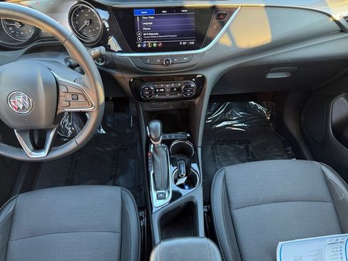 Used 2022 Buick Encore GX Select w/ Sport Touring Package image 11