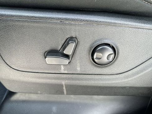 Used 2022 RAM 1500 Big Horn image 16