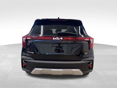 Certified 2024 Kia Seltos LX image 31