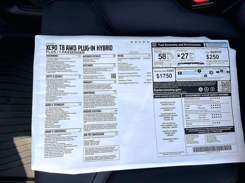 New 2026 Volvo XC90 T8 Plus w/ Protection Package Premier image 37