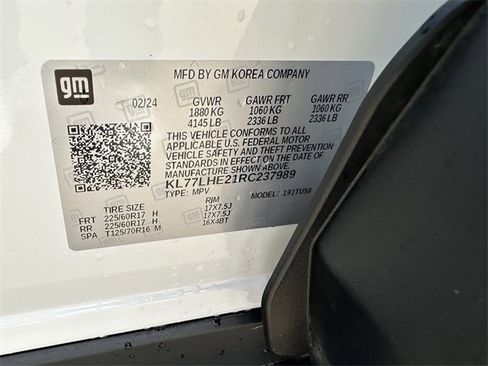 Used 2024 Chevrolet Trax LT w/ Driver Confidence Package image 34