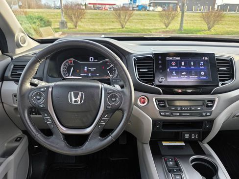 Used 2023 Honda Ridgeline RTL-E image 36